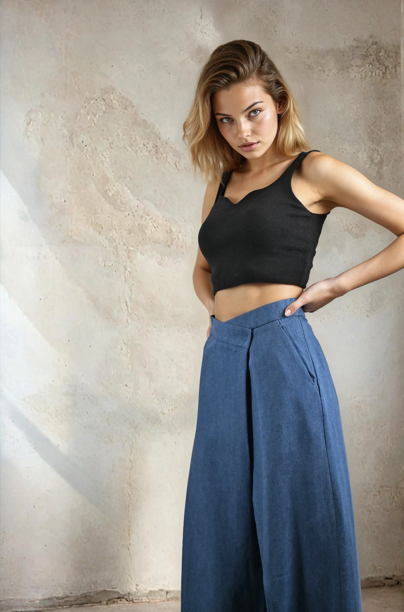 Capri Faded Denim Pant