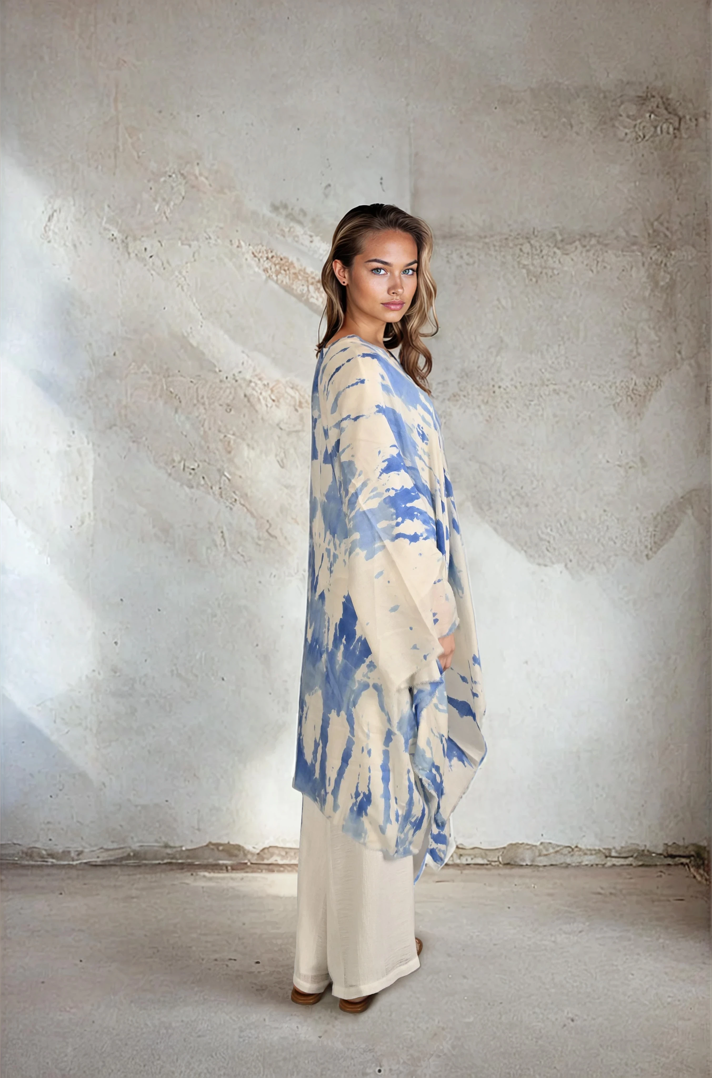 Taormina Cashmere Cape