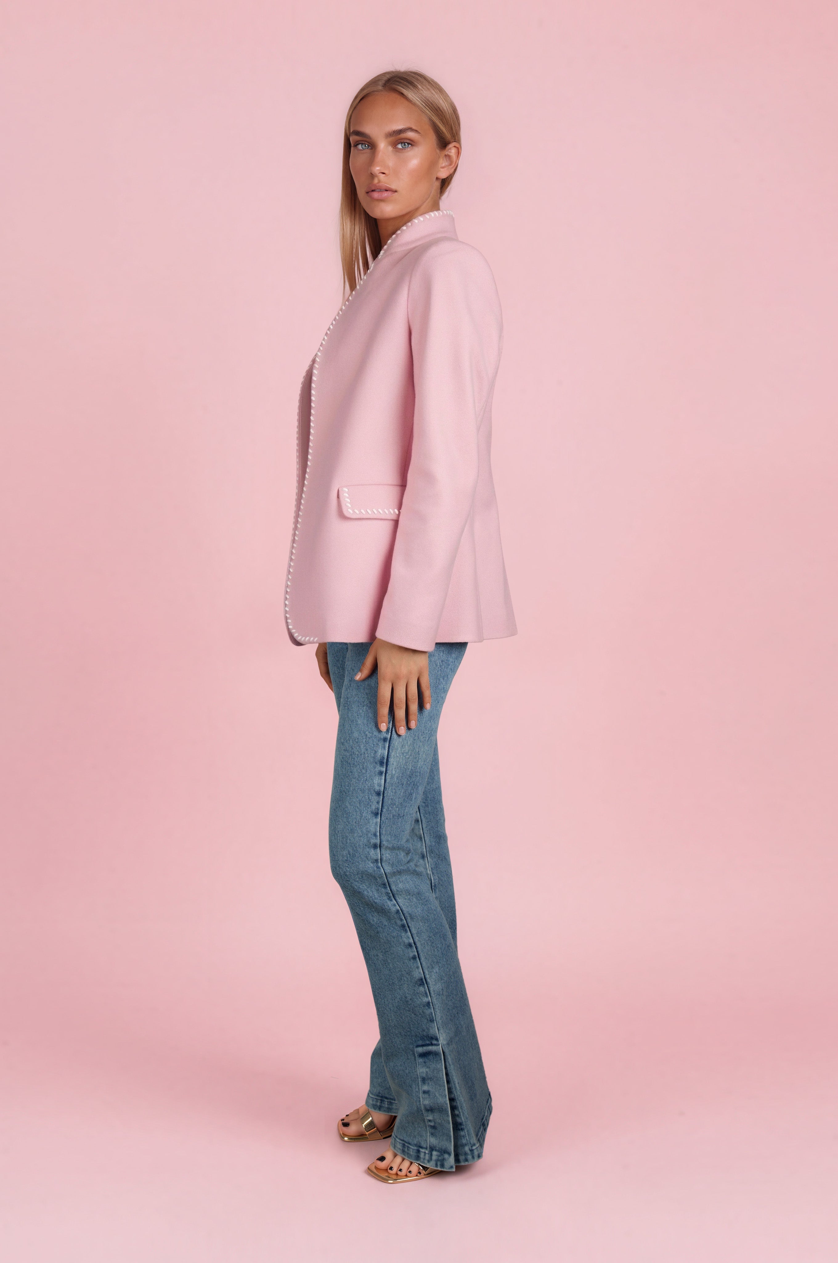 Amelie Blazer